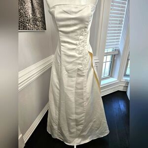 Scott McClintock White Strapless Vintage Wedding Dress